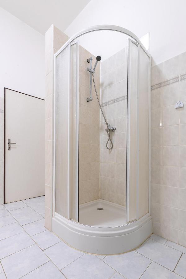 Hotel Slovan Пилзен Екстериор снимка