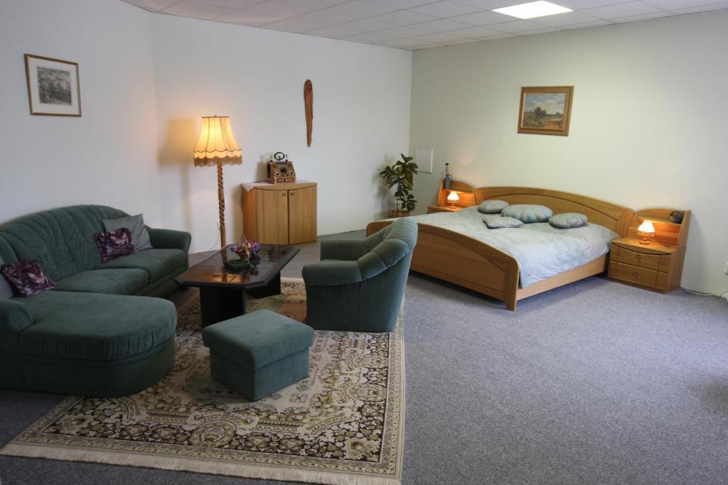 Hotel Slovan Пилзен Стая снимка